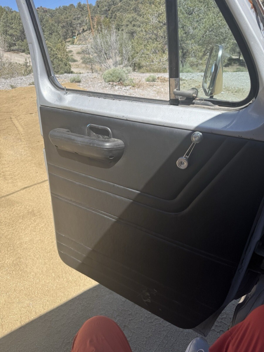 1979 Ford E-Series Van - photo 12
