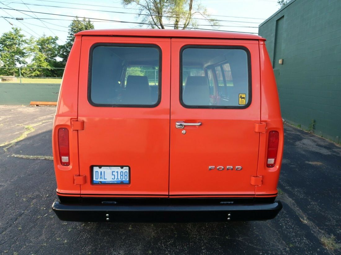 1979 Ford E-Series Van - photo 3