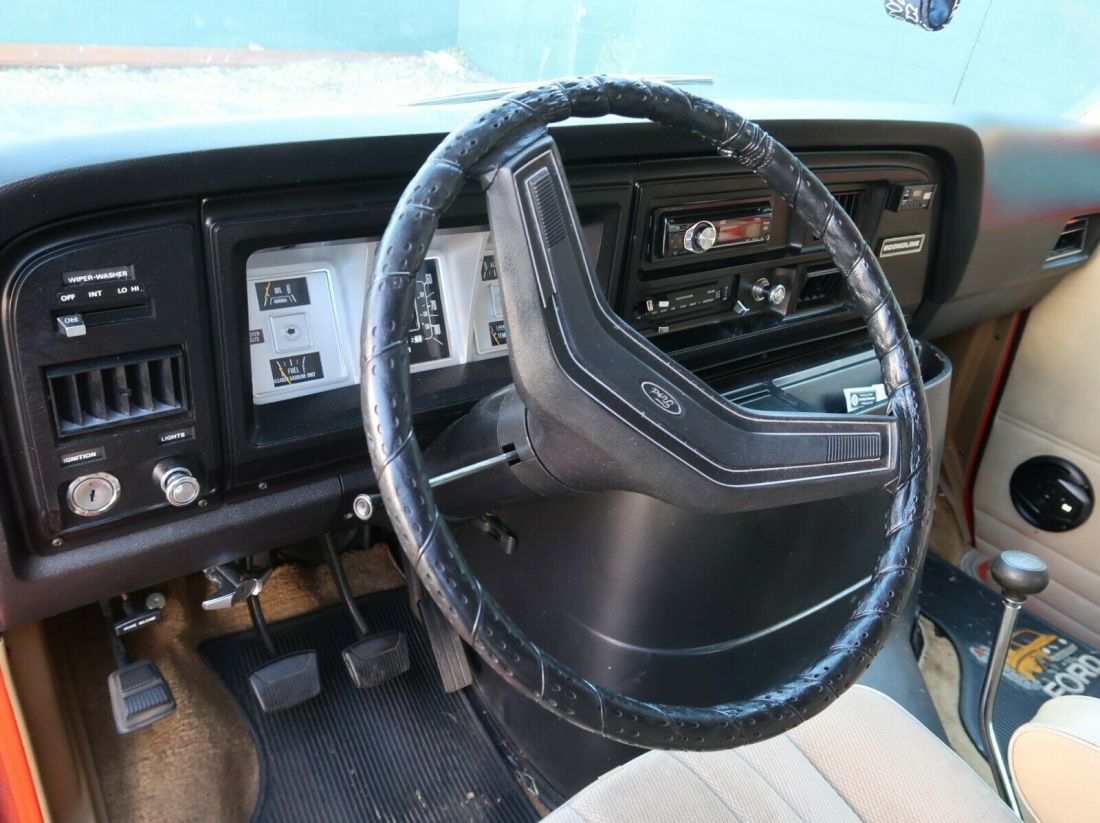 1979 Ford E-Series Van - photo 8