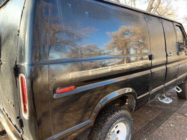 1979 Ford E-Series Van - photo 4