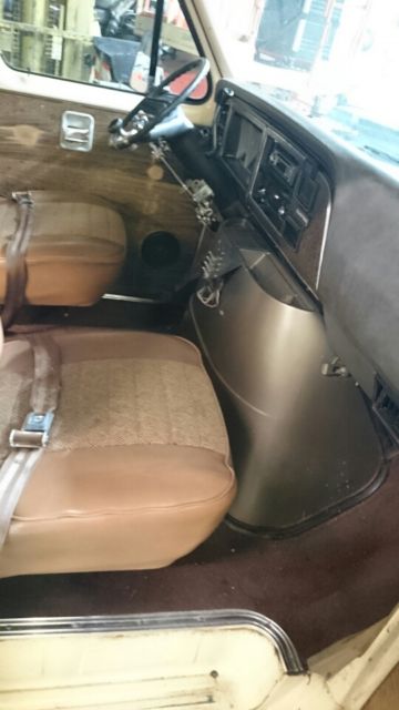1979 Ford E-Series Van - photo 12