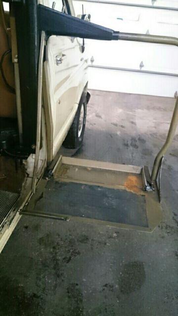 1979 Ford E-Series Van - photo 8