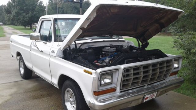 1979 Ford F-100 F-100 Custom Automatic, PS, PB, A/C