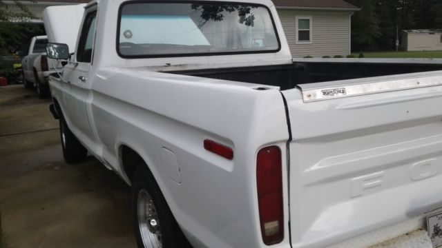 1979 Ford F-100 F-100 Custom Automatic, PS, PB, A/C - photo 6