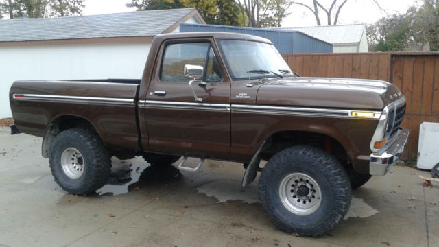1979 Ford F-150 Custom Cab & Chassis 2-Door 6.6L 1979 Ford F-150