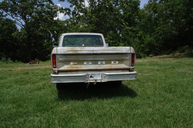 1979 Ford F-150 Custom - photo 4