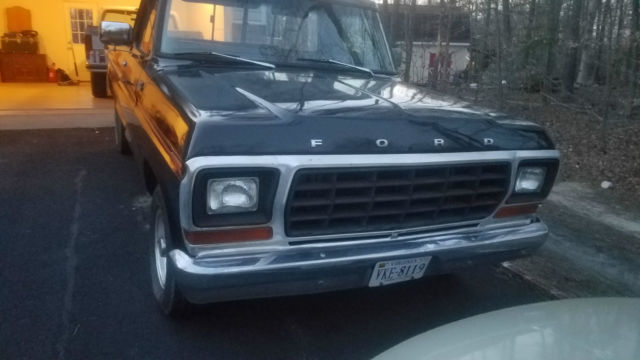 1979 Ford F-150 Custom Standard Cab Pickup 2-Door - photo 2