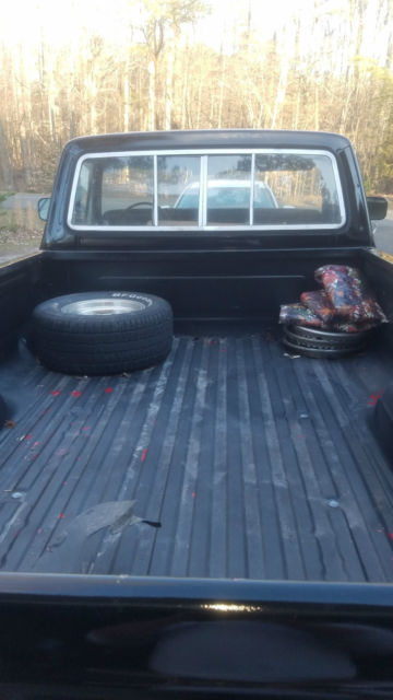 1979 Ford F-150 Custom Standard Cab Pickup 2-Door - photo 7