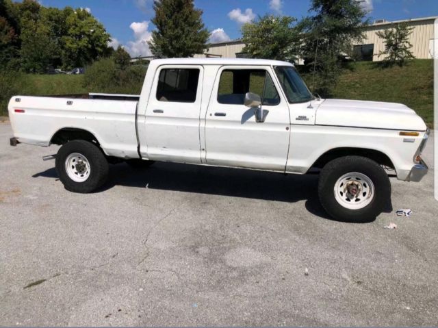 1979 Ford F-250 Crew Cab 4x4 Short Bed RARE !! 1979 Ford F-250