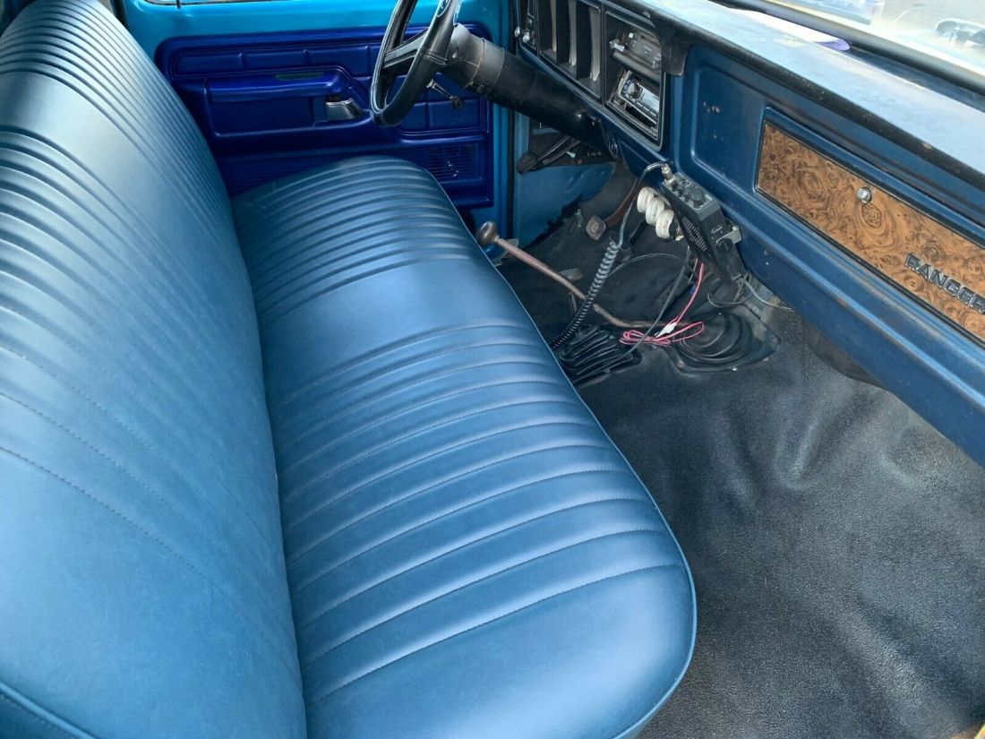 1979 Ford F-250 custom - photo 11