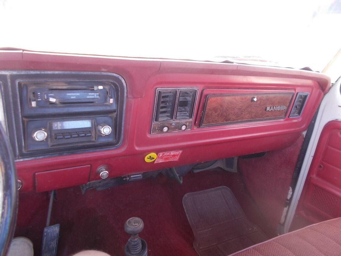 1979 Ford F-350 - photo 6