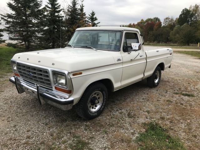 1979 Ford F-100 Custom - photo 2