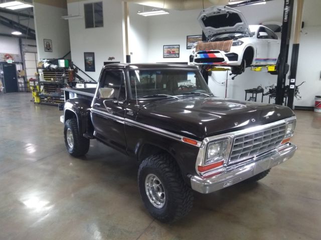 1979 Ford F150 4WD Stepside Flareside Pickup Short Bed 79 4X4 1979 Ford F-150 Custom Cab