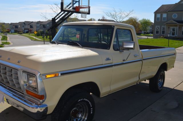 1979 Ford F-150 Custom - photo 2