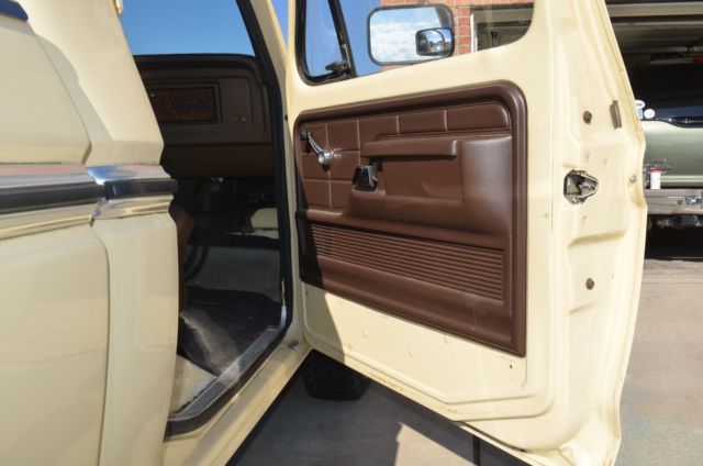1979 Ford F-150 Custom - photo 5
