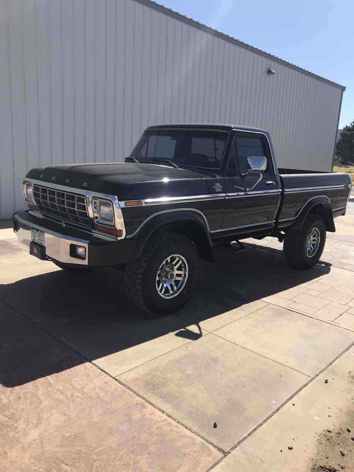 1979 Ford F150 Pickup Black 4WD Automatic Ranger Lariat 1979 Ford F150 Ranger Lariat