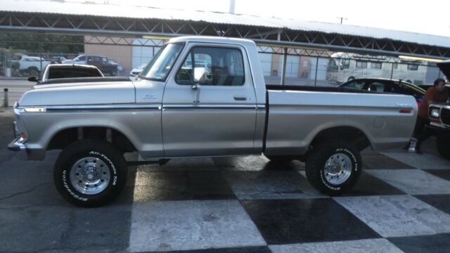 1979 Ford F-150 Short Bed 4x4 - photo 6