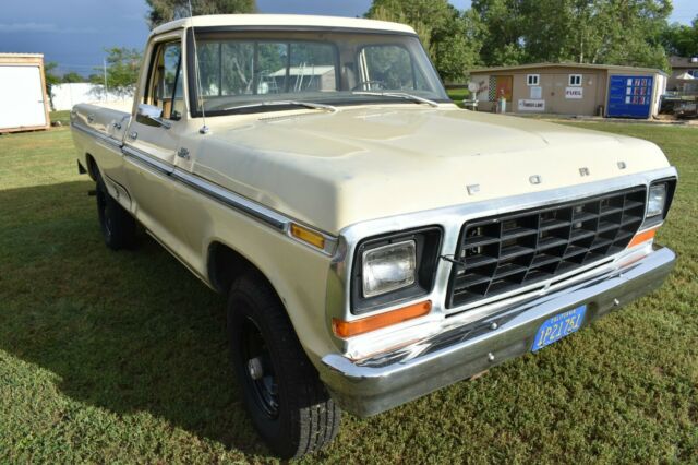 1979 Ford F-250 Custom - photo 4
