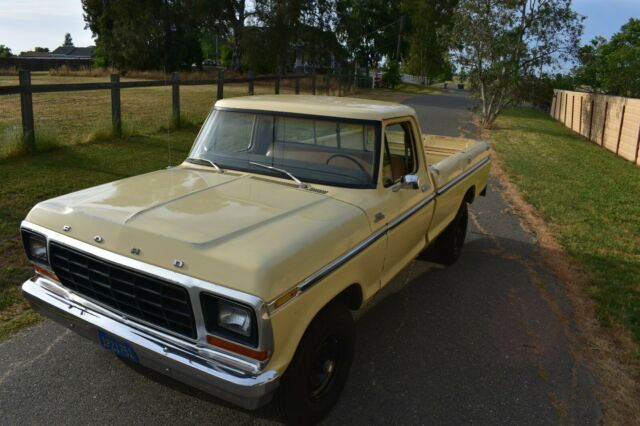 1979 Ford F-250 Custom - photo 8