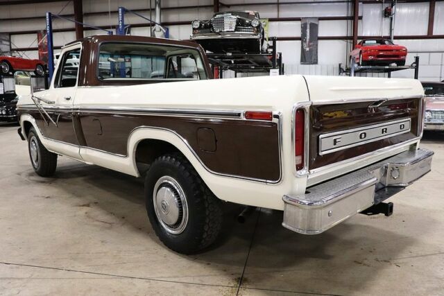 1979 Ford F-250 Lariat Camper Special - photo 3
