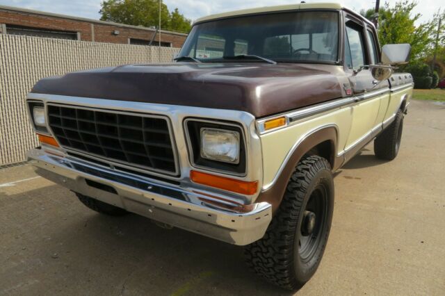 1979 Ford F-250 Lariat 4x4 - photo 5