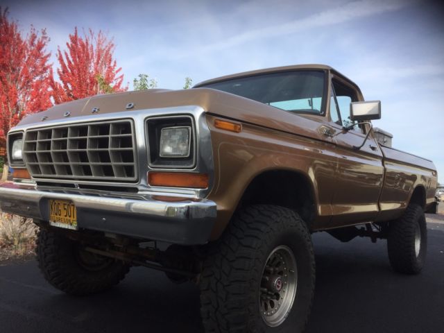 1979 FORD f250 LIFTED WITH 35'S 90K 4X4 522 Stroker NEW TIRES Great Condition 1979 Ford F-250