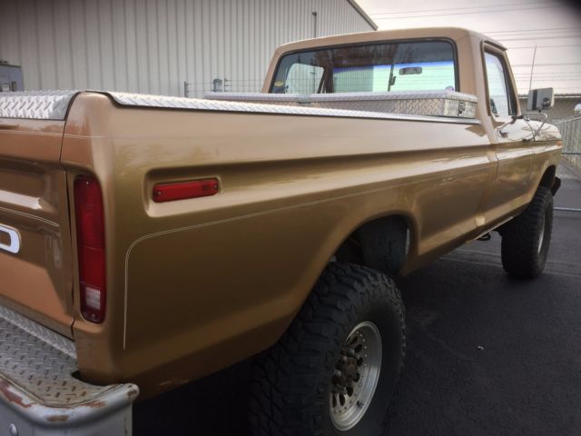 1979 Ford F-250 - photo 5