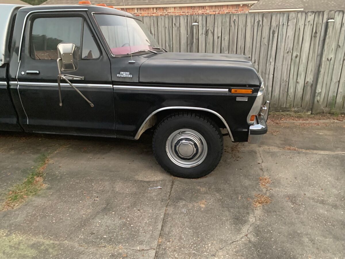 1979 Ford F250 Ranger - photo 3
