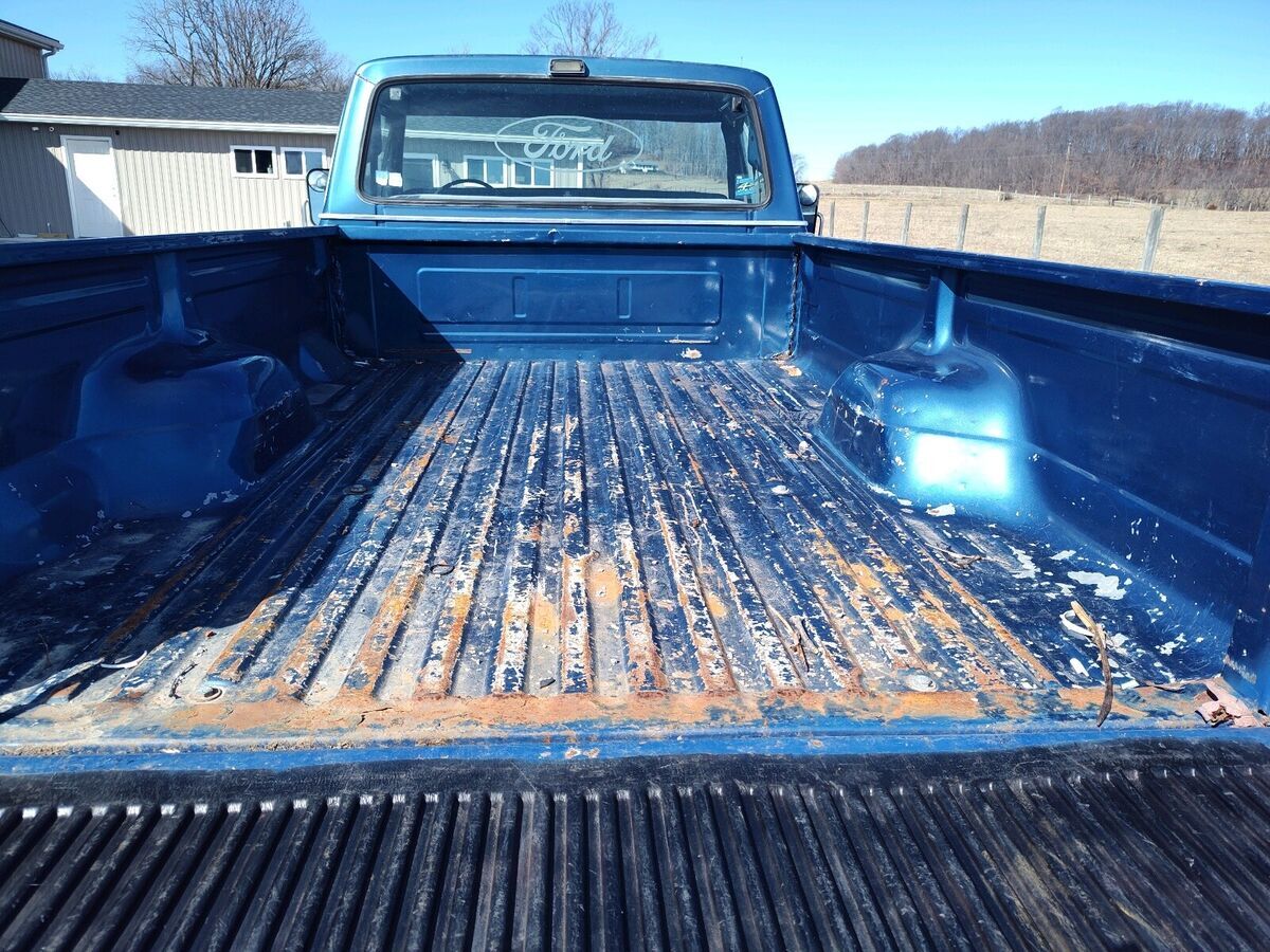 1979 Ford F250 lariat - photo 7