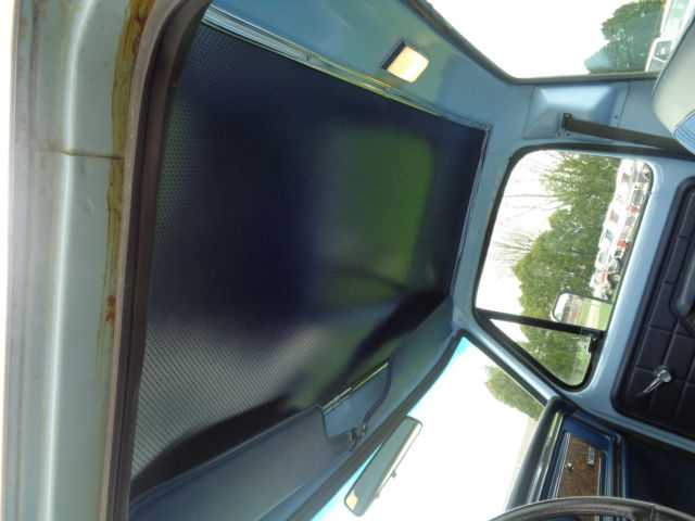 1979 Ford F-250 TWO TONE BLUE/WHITE - photo 13