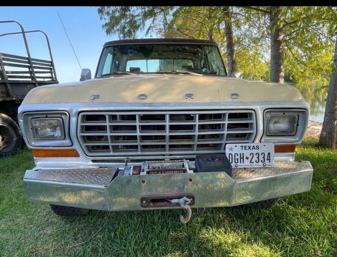 1979 Ford F350 ranger lariat - photo 3