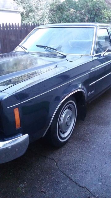 1979 Ford Granada - photo 2