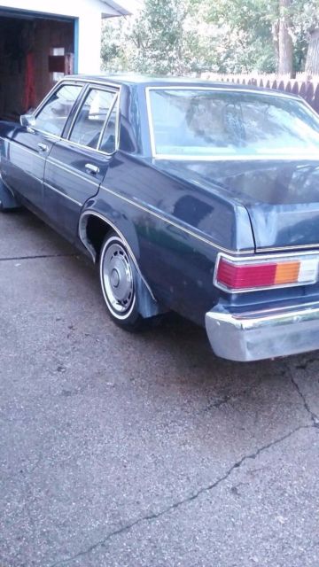 1979 Ford Granada - photo 7