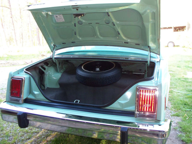 1979 Ford Crown Victoria LTD - photo 4