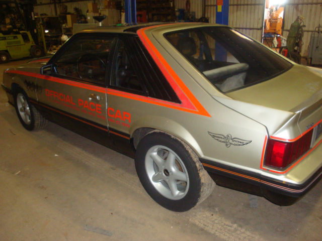 1979 Ford Mustang Base Hatchback 2-Door - photo 2