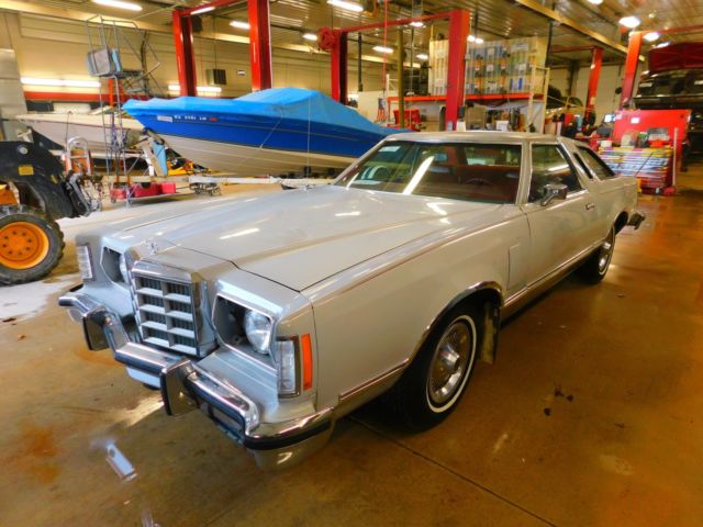 1979 Ford Thunderbird - photo 2