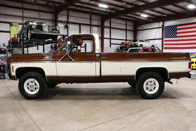 1979 GMC 2500 High Sierra Camper Special - photo 2