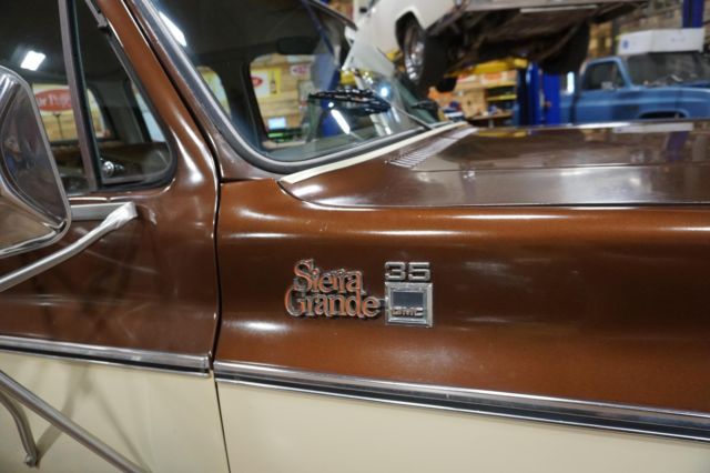 1979 GMC C35 Sierra Grande Camper Special - photo 13