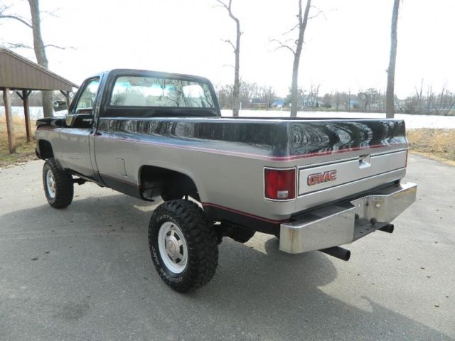 1979 GMC K15 Pickup Truck - photo 2