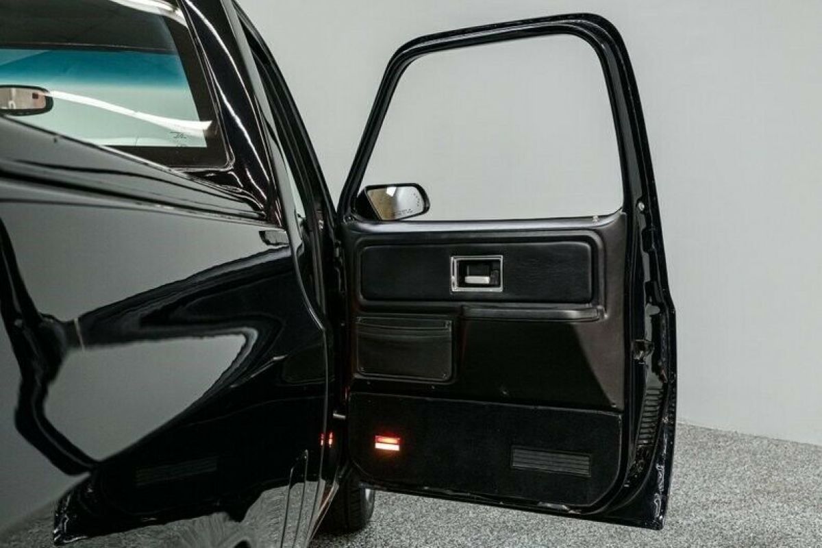 1979 GMC Sierra 1500 Resto-Mod - photo 10