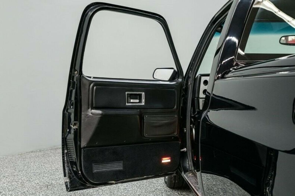 1979 GMC Sierra 1500 Resto-Mod - photo 9