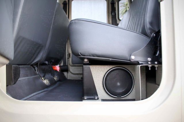 1979 Toyota Land Cruiser Series 45 Crew Cab - photo 10