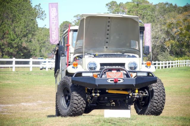 1979 Toyota Land Cruiser Series 45 Crew Cab - photo 3