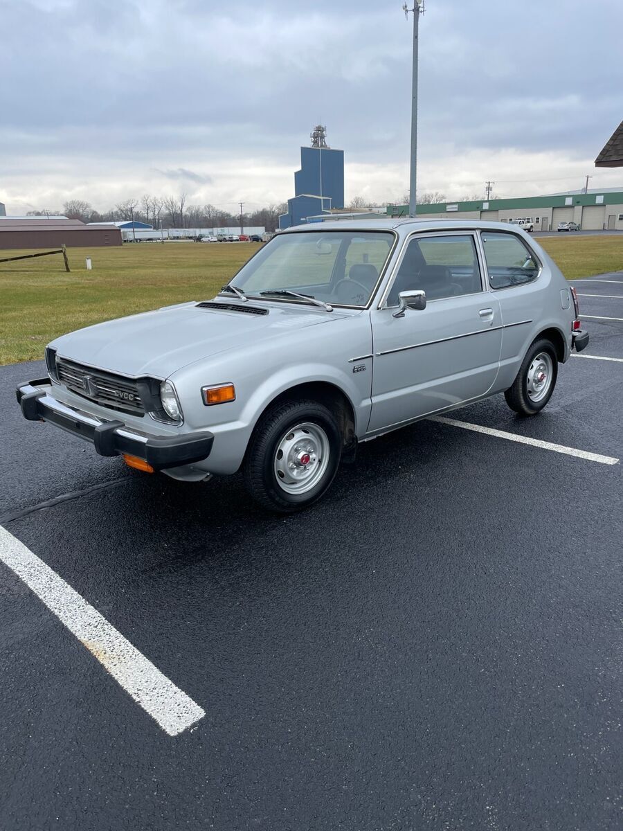 1979 Honda Civic CVCC 1.5l Automatic TIME CAPSULE 2300 MILES. 1979 Honda Civic