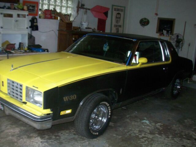 1979 Oldsmobile Cutlass hurst w30 - photo 2
