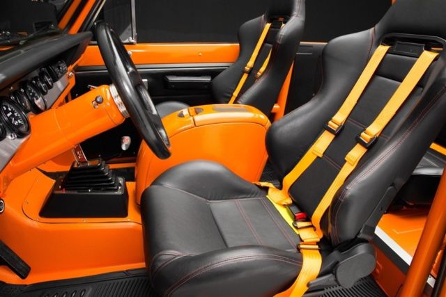 1979 International Harvester SUV, 304, Automatic, Orange/Black, White Top, Cowl - photo 12