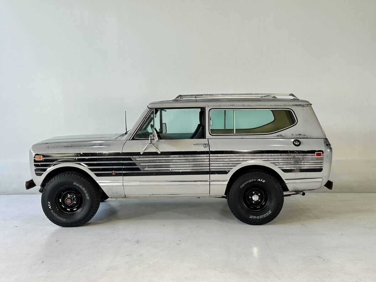 1979 International Harvester Scout 4WD V8 All Original Paint 100% Rust Free - photo 3