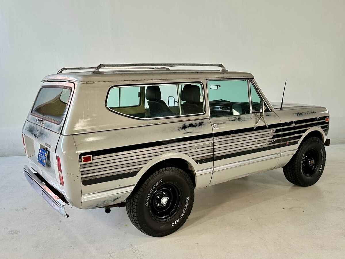 1979 International Harvester Scout 4WD V8 All Original Paint 100% Rust Free - photo 5