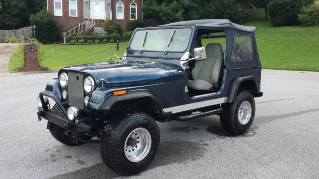 1979 Jeep CJ5 4.2 w/3sp Full Top Fiberglass tub 1979 Jeep CJ