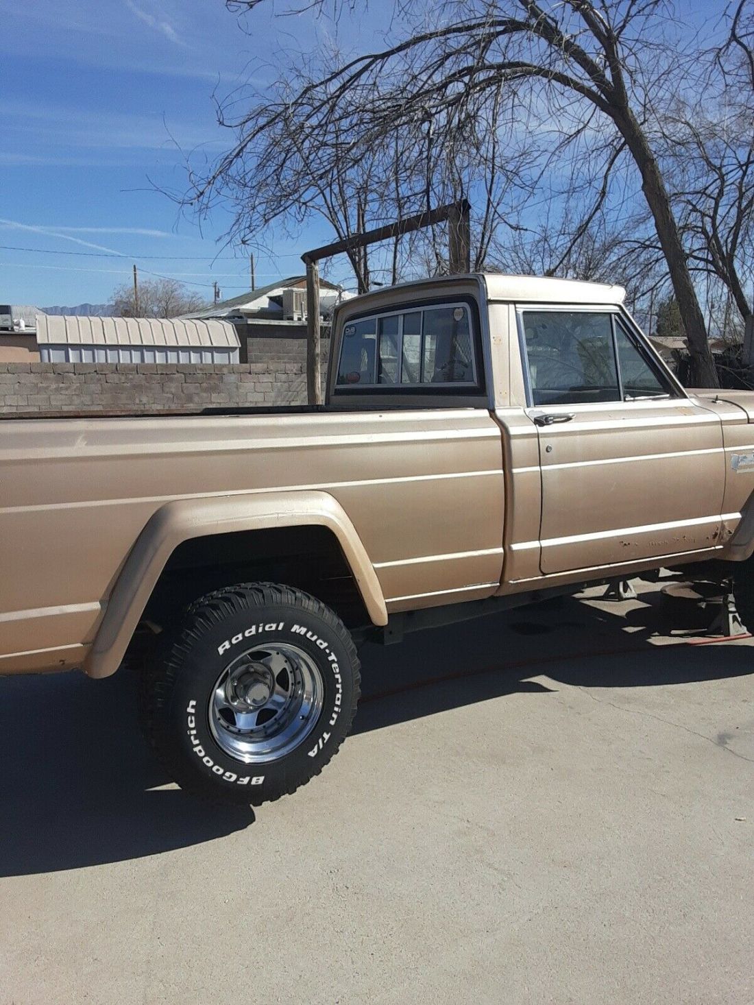 1979 Jeep J10 base - photo 2